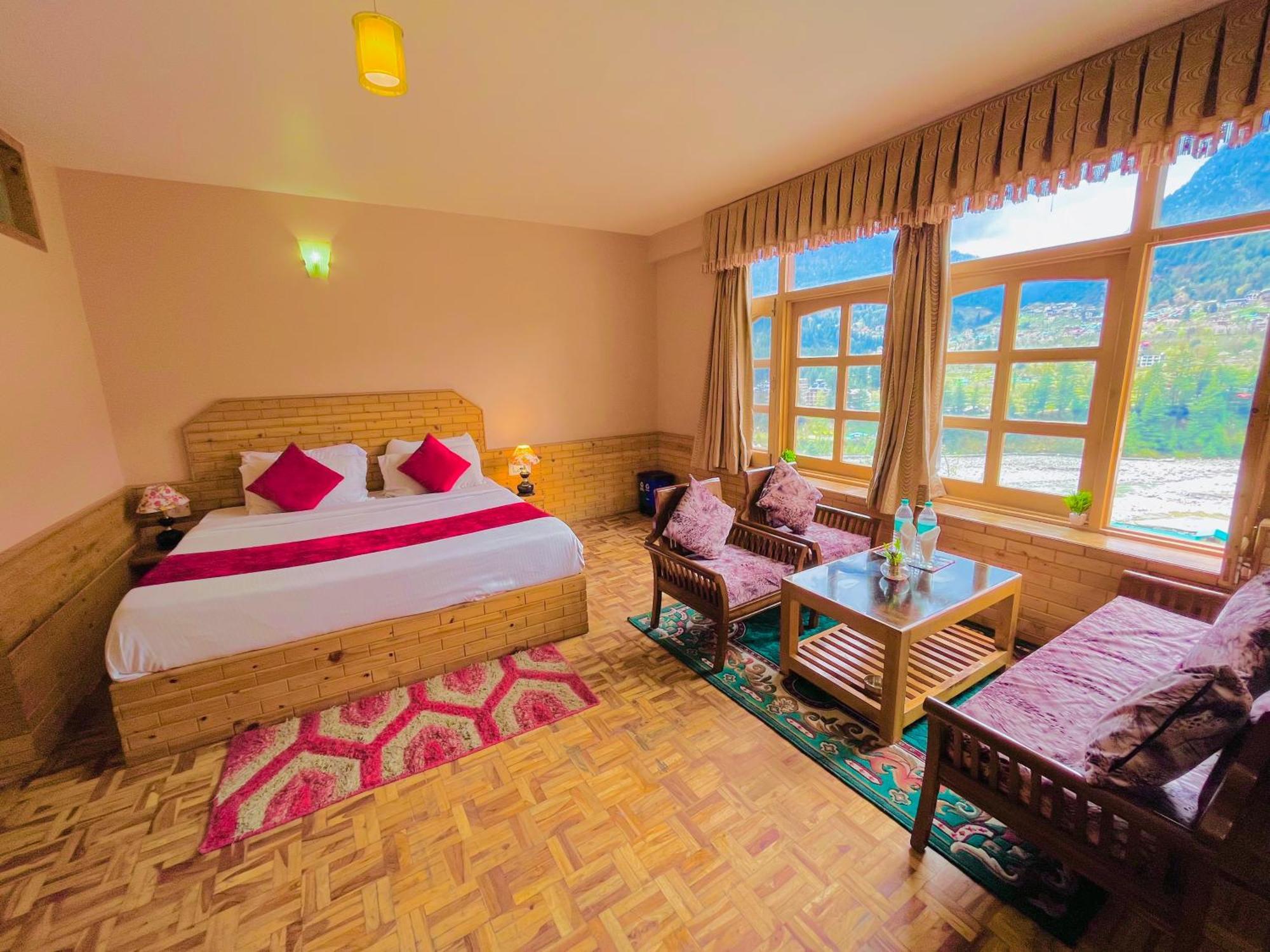 Snow Clad Riverview Hotel & Resort, Manali Екстериор снимка