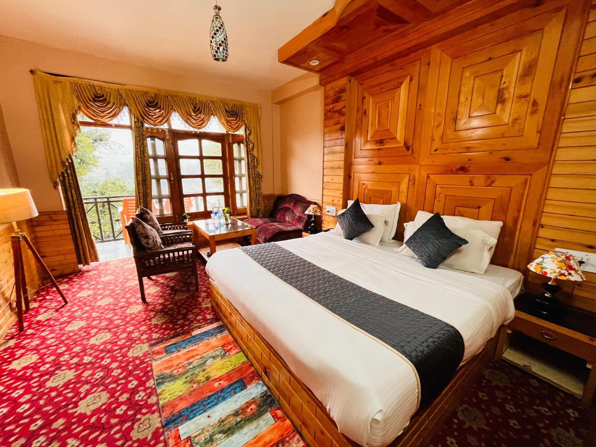 Snow Clad Riverview Hotel & Resort, Manali Екстериор снимка