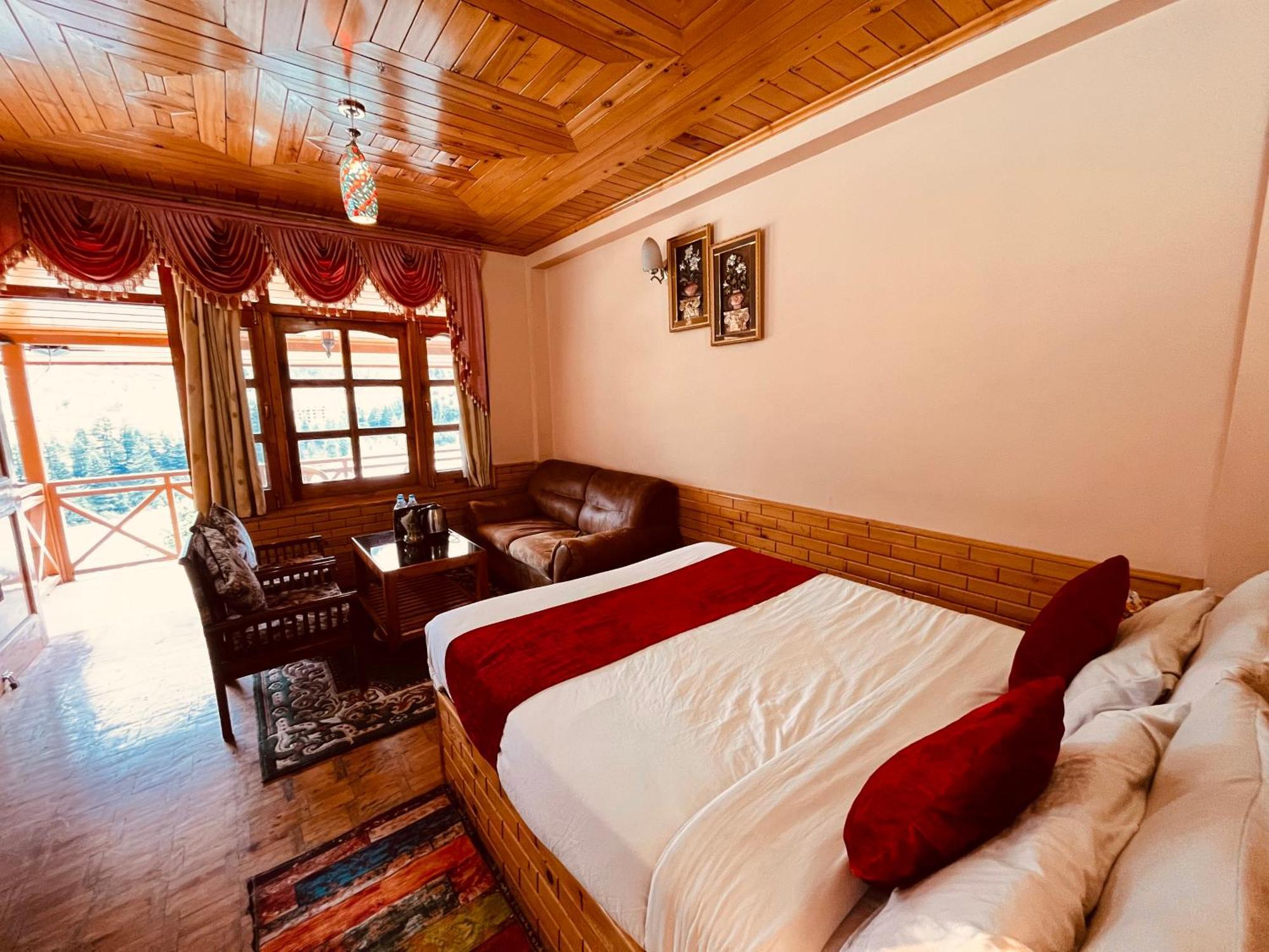 Snow Clad Riverview Hotel & Resort, Manali Екстериор снимка